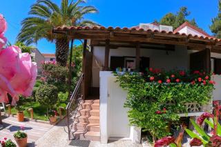 Apartments by the sea Artatore, Losinj - 8020 - Cunski - 9