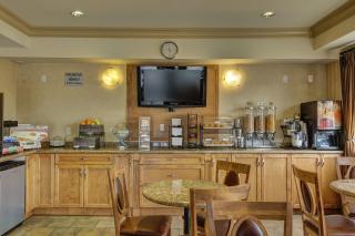 Best Western Peace Arch Inn - Surrey - 4