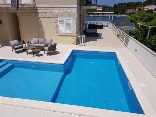 Seaside apartments with a swimming pool Lumbarda, Korcula - 9303 - Lumbarda - 4