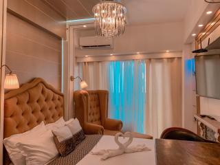 GoldenSuites at CoolSuites WindResidences Tagaytay - 0