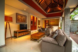 The Wolas Villas - 8