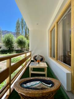 Hunder Haven - Leh - 1