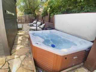 Woodside 207 home - 9