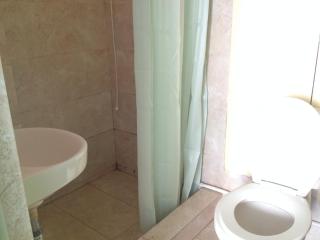 Stay Malate (Wanderers Guest House) - Manila - 4