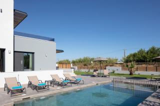 Sunnyside Villas, ideal for vibrant stays,By ThinkVilla - Pigianos Kampos - 2