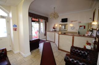 Cranbrook Hotel - Ilford - 6
