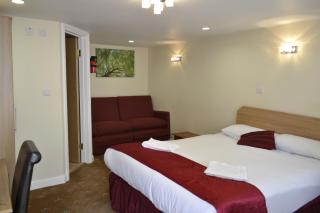 Cranbrook Hotel - Ilford - 7
