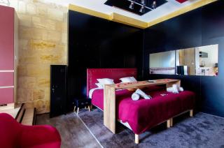 Mieuxqualhotel jacuzzi privatif Love room - Burdeos - 8