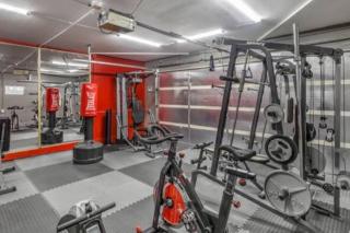 Hidden Gem in the Desert -Gym/Pool/Spa/Games-4BR - Spring Valley - 6