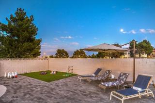 Hidden Gem in the Desert -Gym/Pool/Spa/Games-4BR - Spring Valley - 5