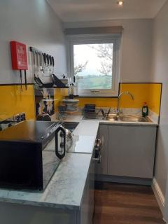 Eden House Retreat - Whitland - 2