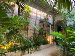 Sophisticated 3BR House with Pool and AC in Ciudad Amurallada - Cartagena de Indias - 9