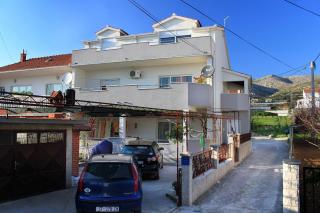 Apartments with parking space Trogir - 9455 - Trogir - 0