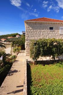 Apartments by the sea Lumbarda, Korcula - 9330 - Lumbarda - 3