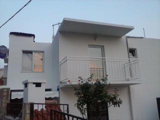 Apartments by the sea Pisak, Omis - 9456 - 0
