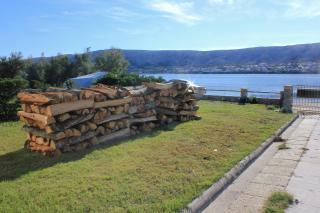 Apartments by the sea Pag - 9355 - 1