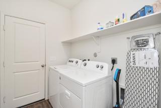 CHARMING 4 BEDROOMS BROOKSHIRE/KATY WITH GYM - 3