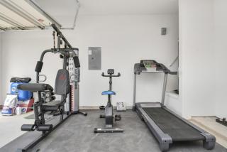 CHARMING 4 BEDROOMS BROOKSHIRE/KATY WITH GYM - 2