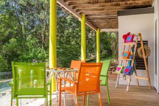Donna's Art House - 6