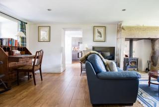 The Bronte Moor Retreat - 3 Bed, Pet Friendly Cottage - Stunning Views - Hot Tub - Heptonstall - 3