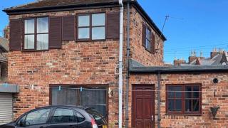 Cozy 2-bedroom property with shared garden - Sunderland - 0