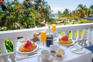 Jamaica Inn - Ocho Rios - 1