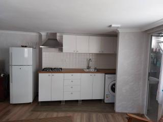 Davids entire place - Bordschomi - 5