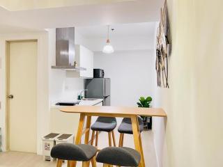 Arabic-Mediterranean 2BR at Azure Maldives Tower - Manila - 0