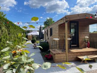 Roulotte du puits avec jacuzzi et sauna privatif - - 4