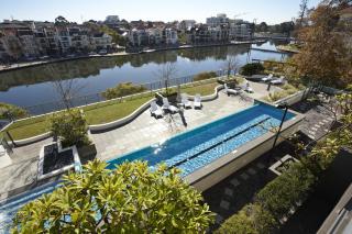 East Perth Suites Hotel - 1