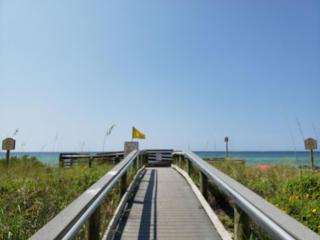 BEACHFRONT - Huge, 3BDR-2BA condo Sleeps 10 people, Great for Groups - Destin - 1
