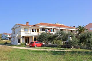 Apartments with a parking space Povljana, Pag - 9405 - Povljana - 0