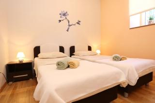 Apartments with WiFi Split - 10247 - 3