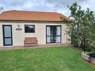 Moana Vista - One Tree Point - 5