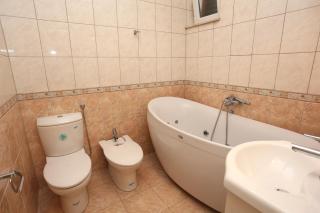 Apartments with parking space Stanici, Omis - 10324 - 1