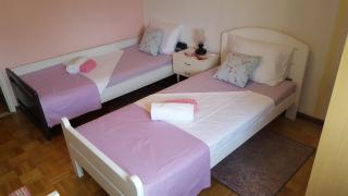 Apartments with WiFi Split - 11680 - 2