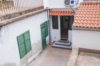 Apartments with a parking space Split - 11690 - 9