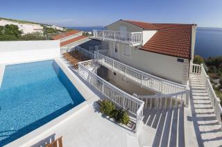 Apartments with a swimming pool Zavode, Omis - 11786 - 0