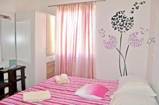 Apartments by the sea Vrboska (Hvar) - 11859 - 2