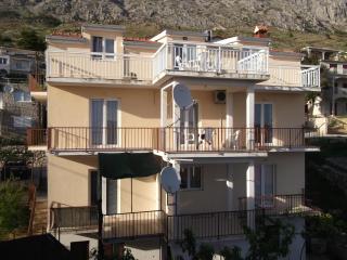 Apartments with a parking space Stanici, Omis - 12158 - 0