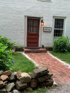 Innkeeper's Place B&B - Stafford Springs - 6
