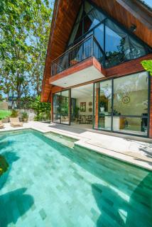 Villa Kirana - Designer 2-bedroom Villa with pool in Pererenan - Munggu - 4