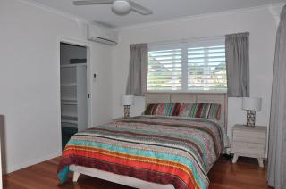 Double 10 - Rainbow Beach - 2