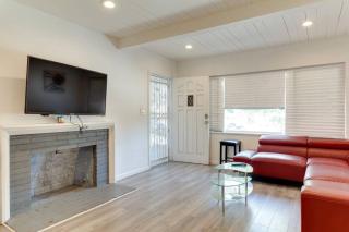 Large 5 bedroom charmer wIth pool - 5