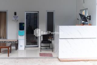 Wisma Narada 2 Lampung Mitra RedDoorz - Tanjungkarang - 1