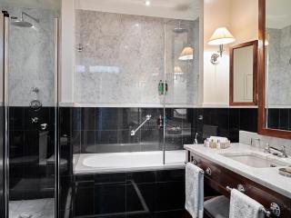 La Tremoille Paris - Paris - 9