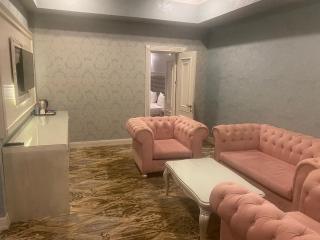 Emerald Suite Hotel - Bakoe - 9