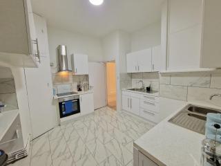 Spacious 4 Bedrooms apartment for 10 near Marble Arch - London - 2