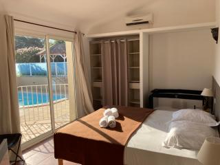 Villas CALA CORSA 4 Chambres Piscine privée chauffée - Internet Fibre - Entièrement Climatisée à Lecci de Porto-Vecchio Cala Rossa - Lecci - 4