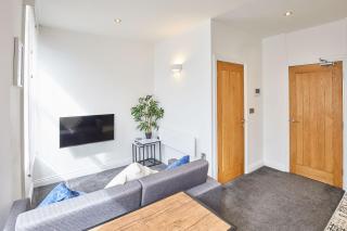 Host & Stay - Queens Court - Scarborough - 2